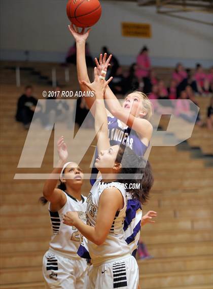 Thumbnail 1 in Grand Island @ Lincoln Southeast photogallery.