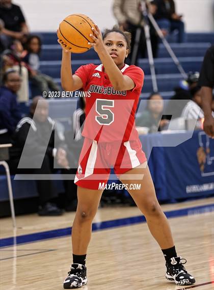 Thumbnail 3 in South Gwinnett vs Jonesboro (MLK Luella HoopKlub Showcase) photogallery.