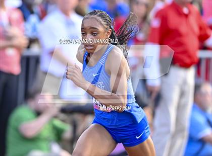Thumbnail 2 in IHSAA Final (400 Meter)  photogallery.