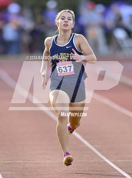 Thumbnail 2 in IHSAA Final (400 Meter)  photogallery.