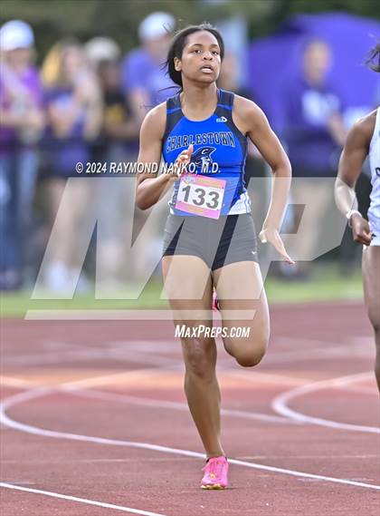 Thumbnail 2 in IHSAA Final (400 Meter)  photogallery.