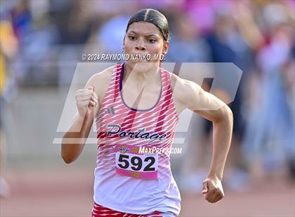 Thumbnail 3 in IHSAA Final (400 Meter)  photogallery.
