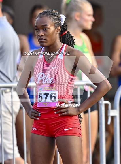 Thumbnail 1 in IHSAA Final (400 Meter)  photogallery.