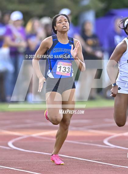 Thumbnail 1 in IHSAA Final (400 Meter)  photogallery.