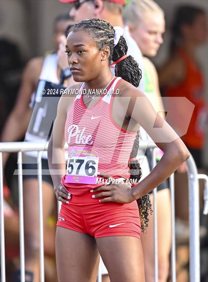 Thumbnail 2 in IHSAA Final (400 Meter)  photogallery.