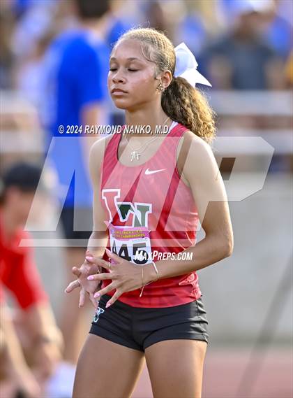 Thumbnail 2 in IHSAA Final (400 Meter)  photogallery.