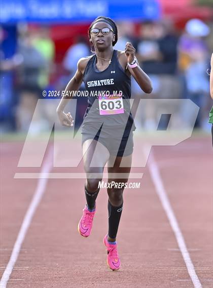Thumbnail 1 in IHSAA Final (400 Meter)  photogallery.