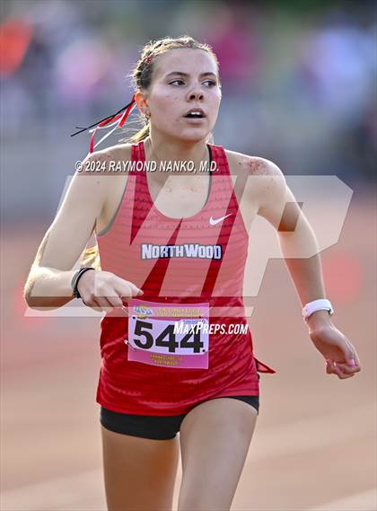Thumbnail 1 in IHSAA Final (400 Meter)  photogallery.