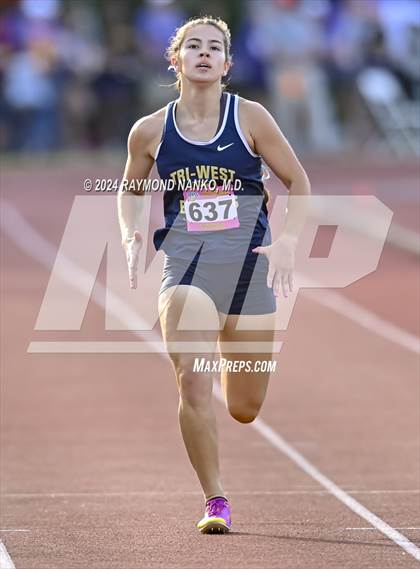 Thumbnail 3 in IHSAA Final (400 Meter)  photogallery.