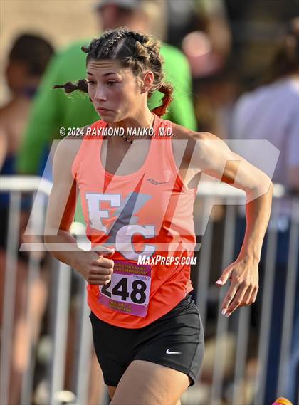 Thumbnail 1 in IHSAA Final (400 Meter)  photogallery.
