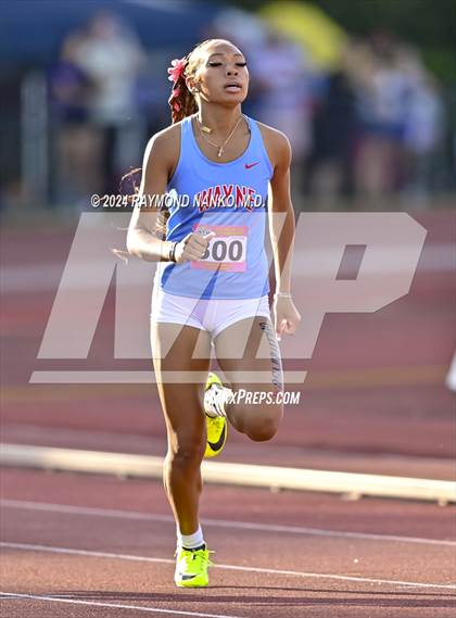 Thumbnail 2 in IHSAA Final (400 Meter)  photogallery.