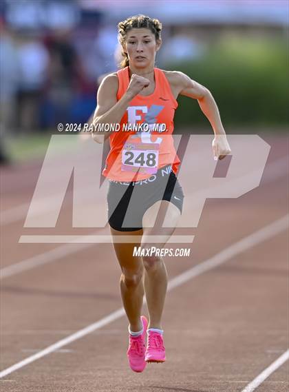 Thumbnail 2 in IHSAA Final (400 Meter)  photogallery.