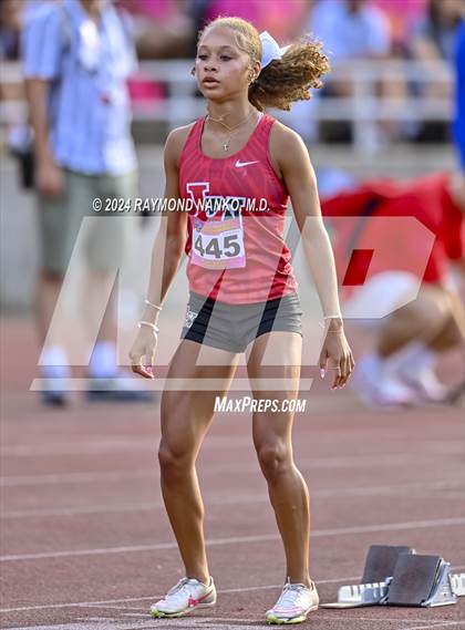 Thumbnail 3 in IHSAA Final (400 Meter)  photogallery.