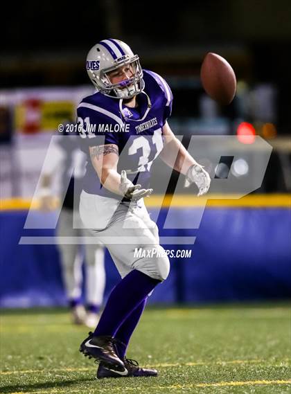 Thumbnail 3 in Fort Bragg vs. St. Patrick-St. Vincent (CIF NCS D5 Final) photogallery.
