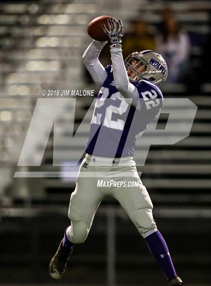 Thumbnail 1 in Fort Bragg vs. St. Patrick-St. Vincent (CIF NCS D5 Final) photogallery.