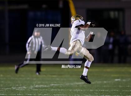 Thumbnail 1 in Fort Bragg vs. St. Patrick-St. Vincent (CIF NCS D5 Final) photogallery.