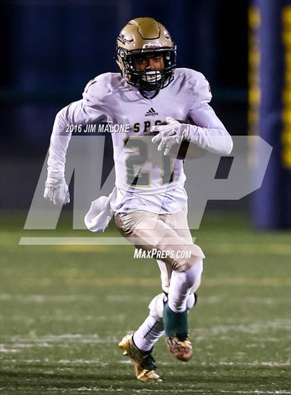 Thumbnail 2 in Fort Bragg vs. St. Patrick-St. Vincent (CIF NCS D5 Final) photogallery.