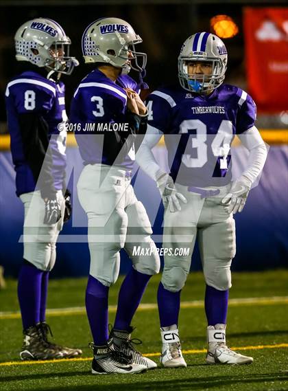 Thumbnail 3 in Fort Bragg vs. St. Patrick-St. Vincent (CIF NCS D5 Final) photogallery.