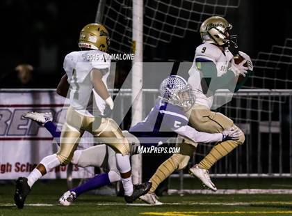 Thumbnail 3 in Fort Bragg vs. St. Patrick-St. Vincent (CIF NCS D5 Final) photogallery.