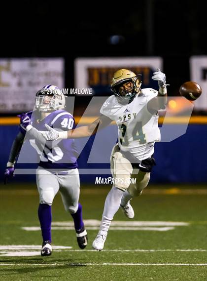 Thumbnail 2 in Fort Bragg vs. St. Patrick-St. Vincent (CIF NCS D5 Final) photogallery.