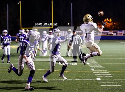 Thumbnail 2 in Fort Bragg vs. St. Patrick-St. Vincent (CIF NCS D5 Final) photogallery.