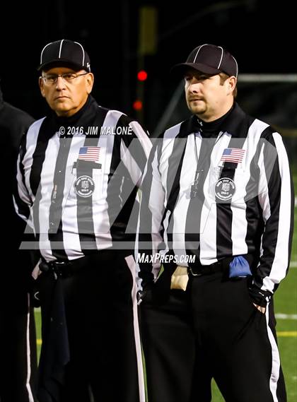 Thumbnail 1 in Fort Bragg vs. St. Patrick-St. Vincent (CIF NCS D5 Final) photogallery.