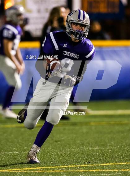 Thumbnail 2 in Fort Bragg vs. St. Patrick-St. Vincent (CIF NCS D5 Final) photogallery.