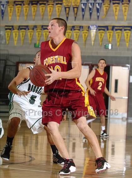 Thumbnail 3 in Foresthill vs. Paradise (Del Oro Invitational) photogallery.