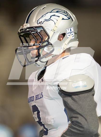 Thumbnail 3 in Trabuco Hills vs. Corona del Mar photogallery.