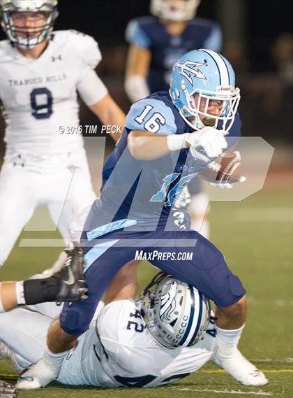 Thumbnail 2 in Trabuco Hills vs. Corona del Mar photogallery.