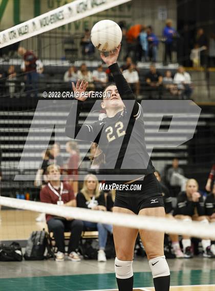 Thumbnail 2 in Maple Mountain vs. Lehi (UHSAA 5A Second Round) photogallery.