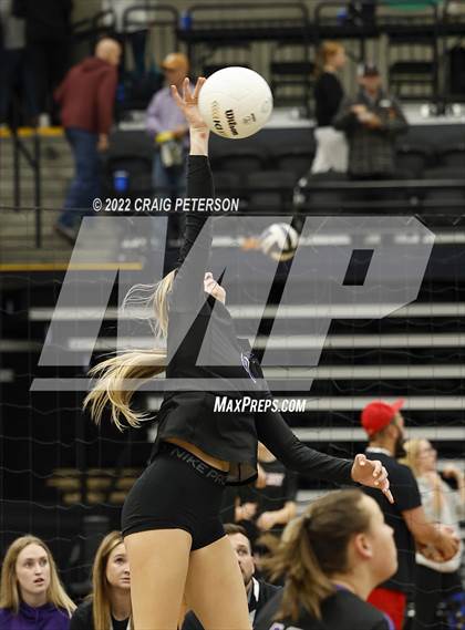 Thumbnail 3 in Maple Mountain vs. Lehi (UHSAA 5A Second Round) photogallery.