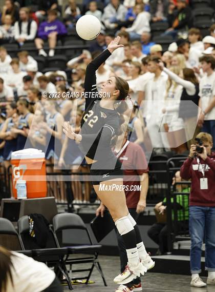Thumbnail 2 in Maple Mountain vs. Lehi (UHSAA 5A Second Round) photogallery.