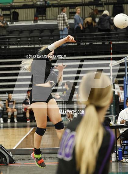 Thumbnail 3 in Maple Mountain vs. Lehi (UHSAA 5A Second Round) photogallery.