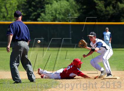 Thumbnail 3 in Punxsutawney vs. Hopewell (PIAA Class AAA First Round) photogallery.