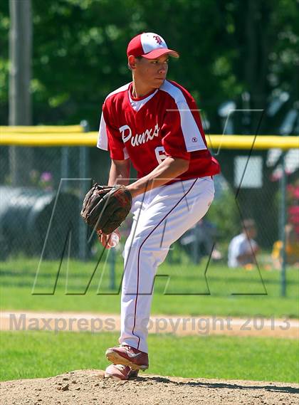 Thumbnail 1 in Punxsutawney vs. Hopewell (PIAA Class AAA First Round) photogallery.