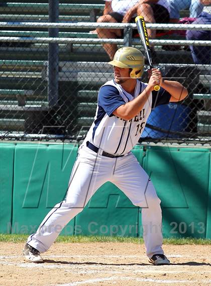 Thumbnail 3 in Punxsutawney vs. Hopewell (PIAA Class AAA First Round) photogallery.