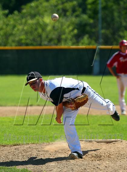 Thumbnail 2 in Punxsutawney vs. Hopewell (PIAA Class AAA First Round) photogallery.