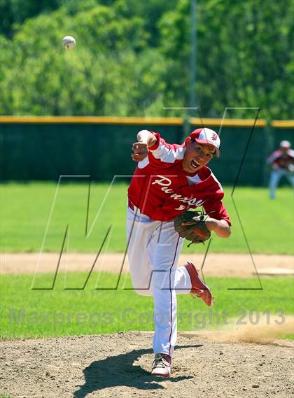 Thumbnail 2 in Punxsutawney vs. Hopewell (PIAA Class AAA First Round) photogallery.