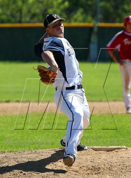 Thumbnail 2 in Punxsutawney vs. Hopewell (PIAA Class AAA First Round) photogallery.