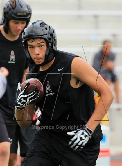 Thumbnail 3 in Huntington Beach 7-on-7 Tournament photogallery.