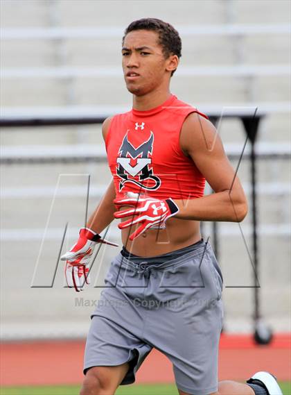 Thumbnail 1 in Huntington Beach 7-on-7 Tournament photogallery.