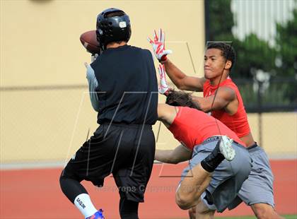 Thumbnail 1 in Huntington Beach 7-on-7 Tournament photogallery.