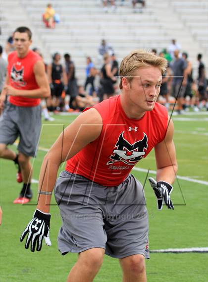 Thumbnail 3 in Huntington Beach 7-on-7 Tournament photogallery.