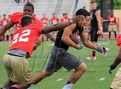 Thumbnail 1 in Huntington Beach 7-on-7 Tournament photogallery.