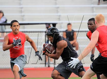 Thumbnail 2 in Huntington Beach 7-on-7 Tournament photogallery.