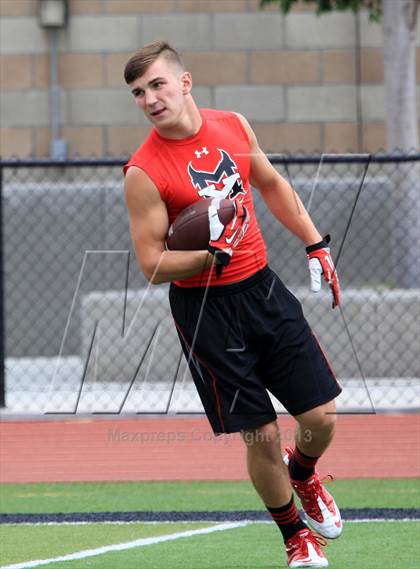 Thumbnail 3 in Huntington Beach 7-on-7 Tournament photogallery.
