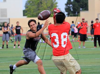 Thumbnail 2 in Huntington Beach 7-on-7 Tournament photogallery.