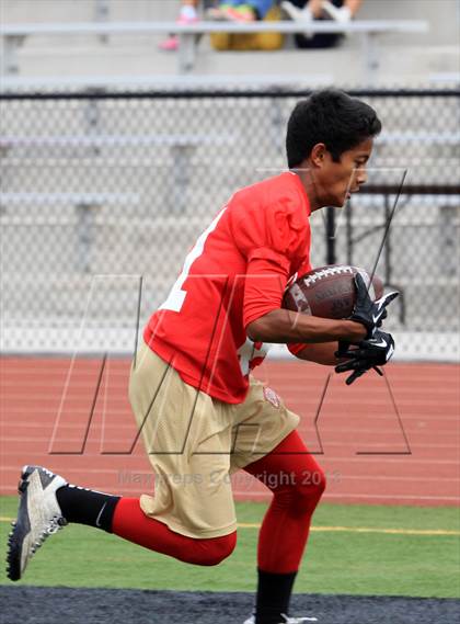 Thumbnail 1 in Huntington Beach 7-on-7 Tournament photogallery.
