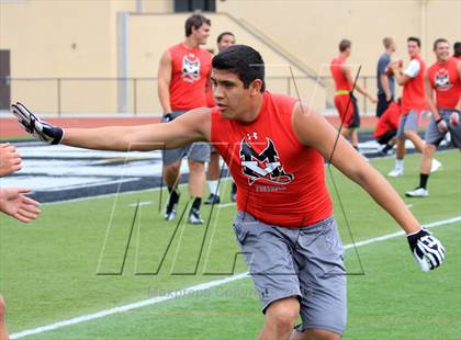 Thumbnail 1 in Huntington Beach 7-on-7 Tournament photogallery.